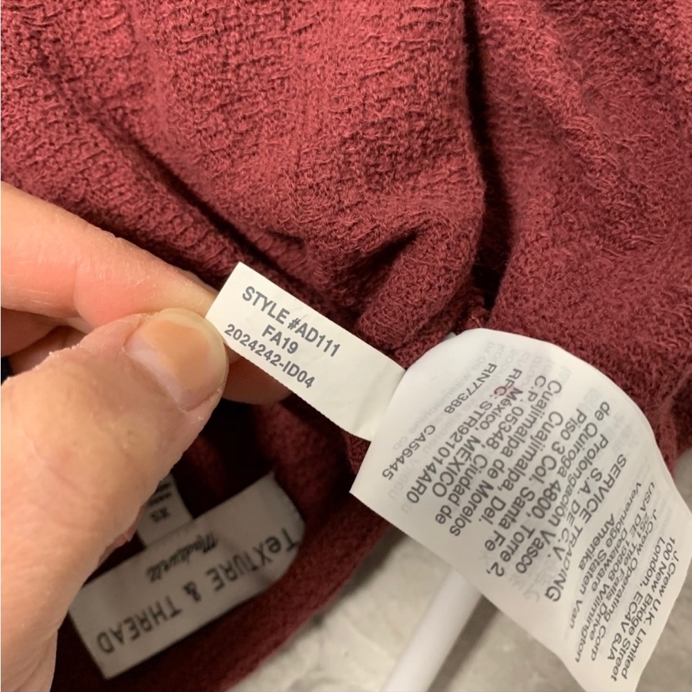 Madewell Texture & Thread Eyelet Mix Ruffle-Sleeve - Picture 6 of 8